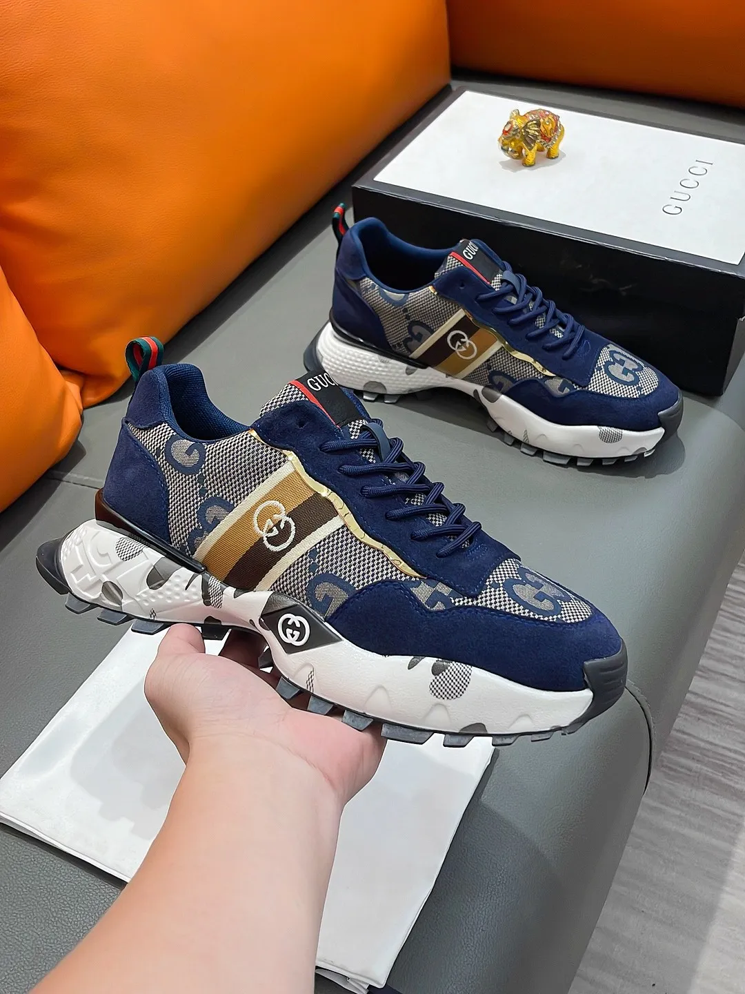 Men's shoes GUCCI "Gucci" P440 Regular size: 38-44 (casual shoes) Product materials: Selected cowhide upper, soft sheepskin lining; original outsole.